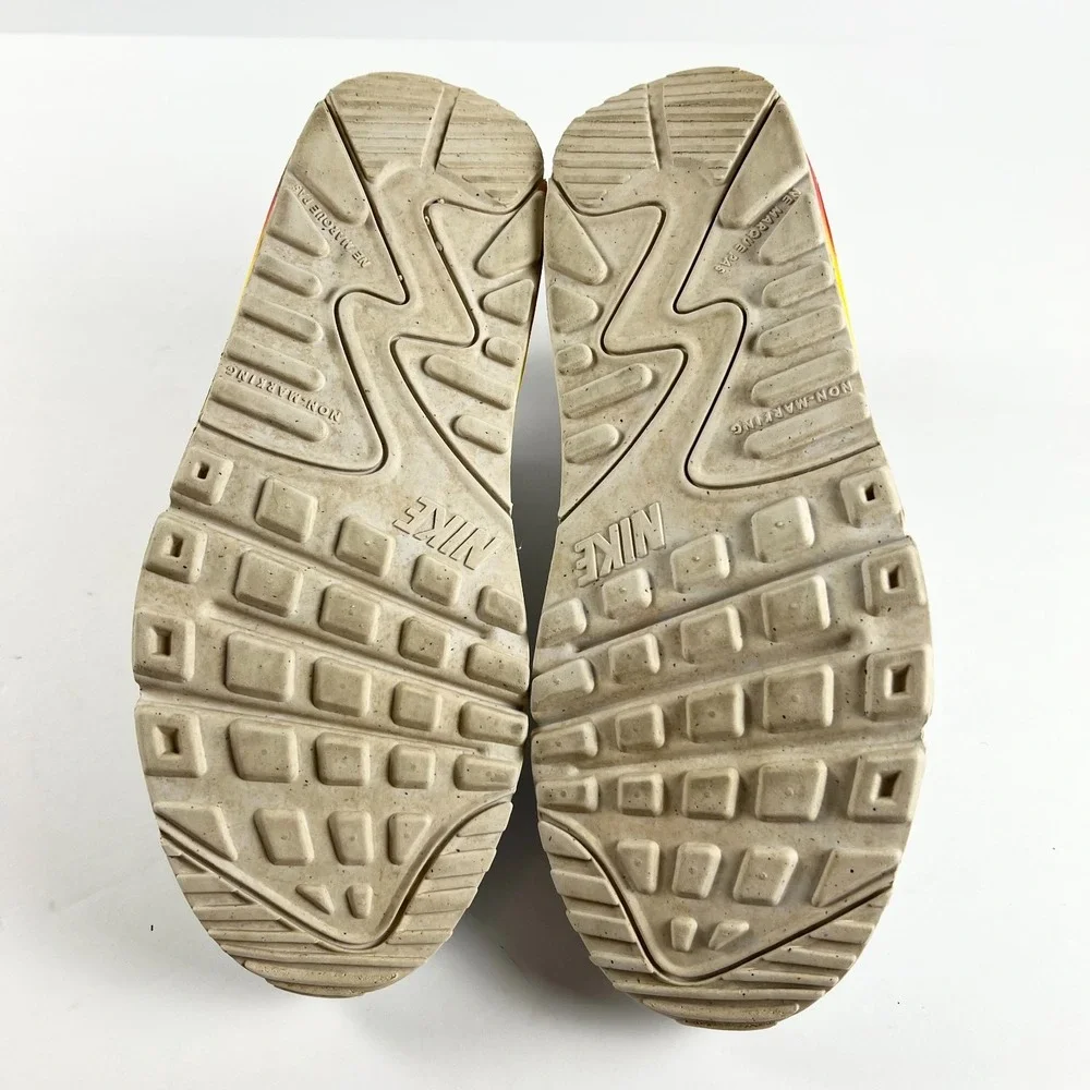 NIKE AIR‎ MAX 90 Size Womens's 8.5 Tennis Shoe Youth 7 US  HF5181-001